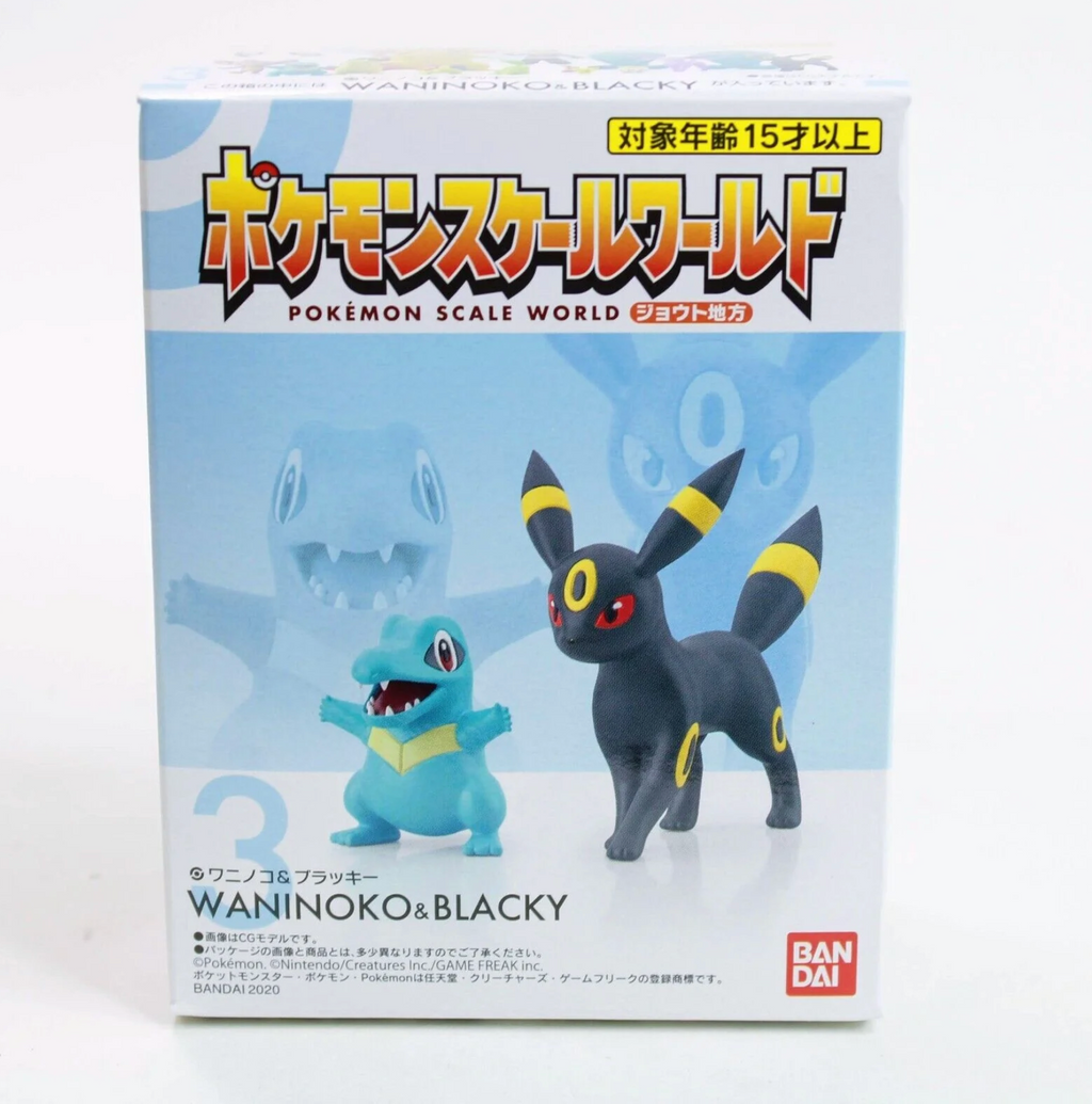 Pokémon scale Umbreon & Totodile Bandai