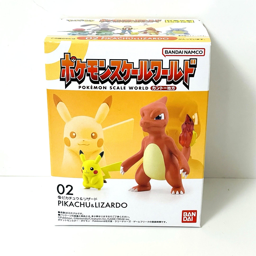 Pokémon scale Pikachu & Charmeleon Bandai
